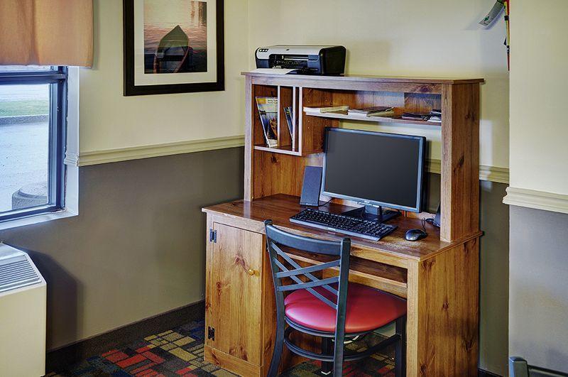 Thompson'S Best Value Inn & Suites 外观 照片